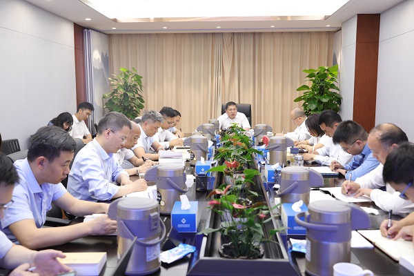 安徽Z6·尊龙凯时地产集团党委举行学习贯彻习近平新时代中国特色社会主义头脑主题教育念书班